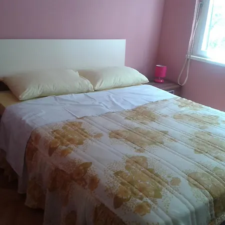 Apartment Mery Trogir Room photo